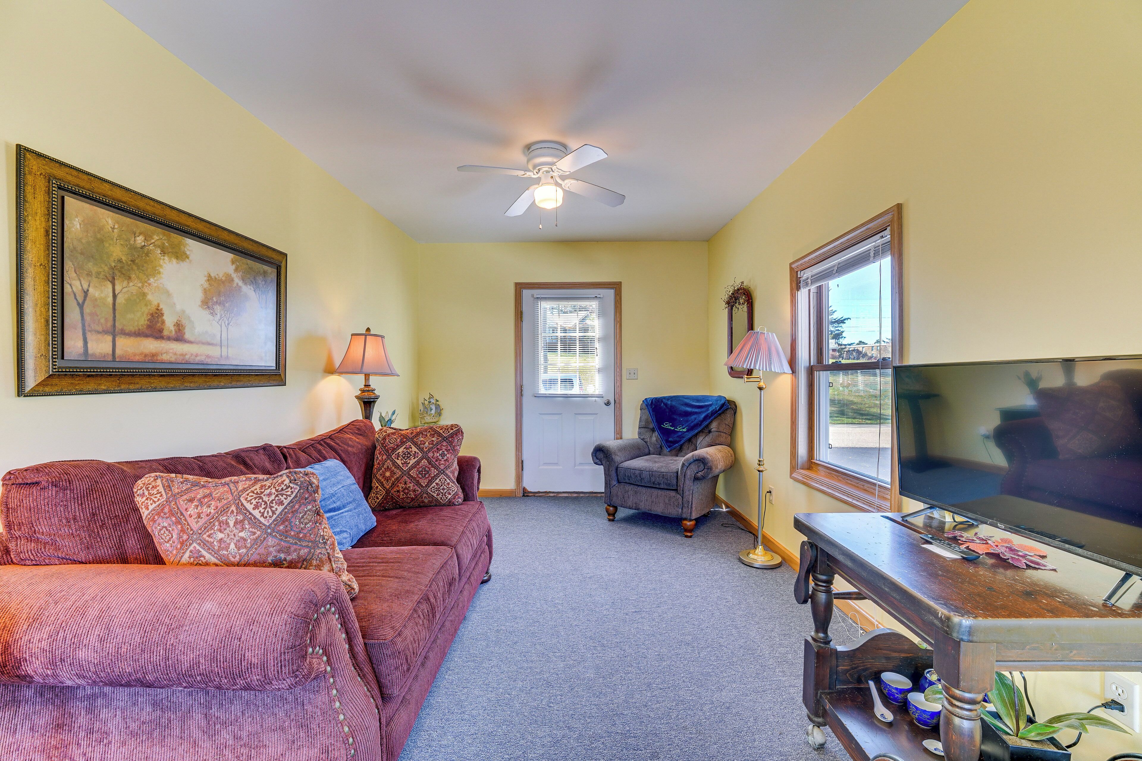 House (2 Bedrooms) | Interior