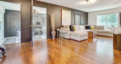 Cabin w/ Halstead Bay Access: Hot Tub, Sauna, Dock