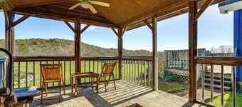 Relaxation Meets Upstate Adventure at Salem Home!