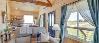 Pond & Grazing Cattle! Rural Getaway Near Van