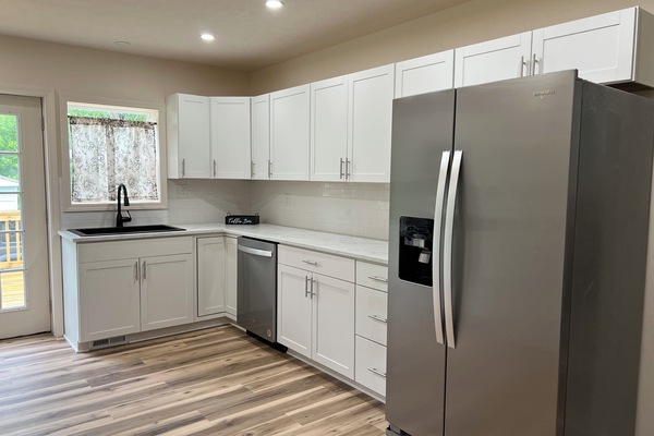 Mikrowelle, Ofen, Herdplatte, GeschirrspĂŒler