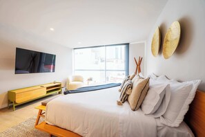 Luxury Apartment, 2 Bedrooms, Park View | In-room safe, desk, laptop workspace, blackout curtains - DUM Residences (Mexico City)