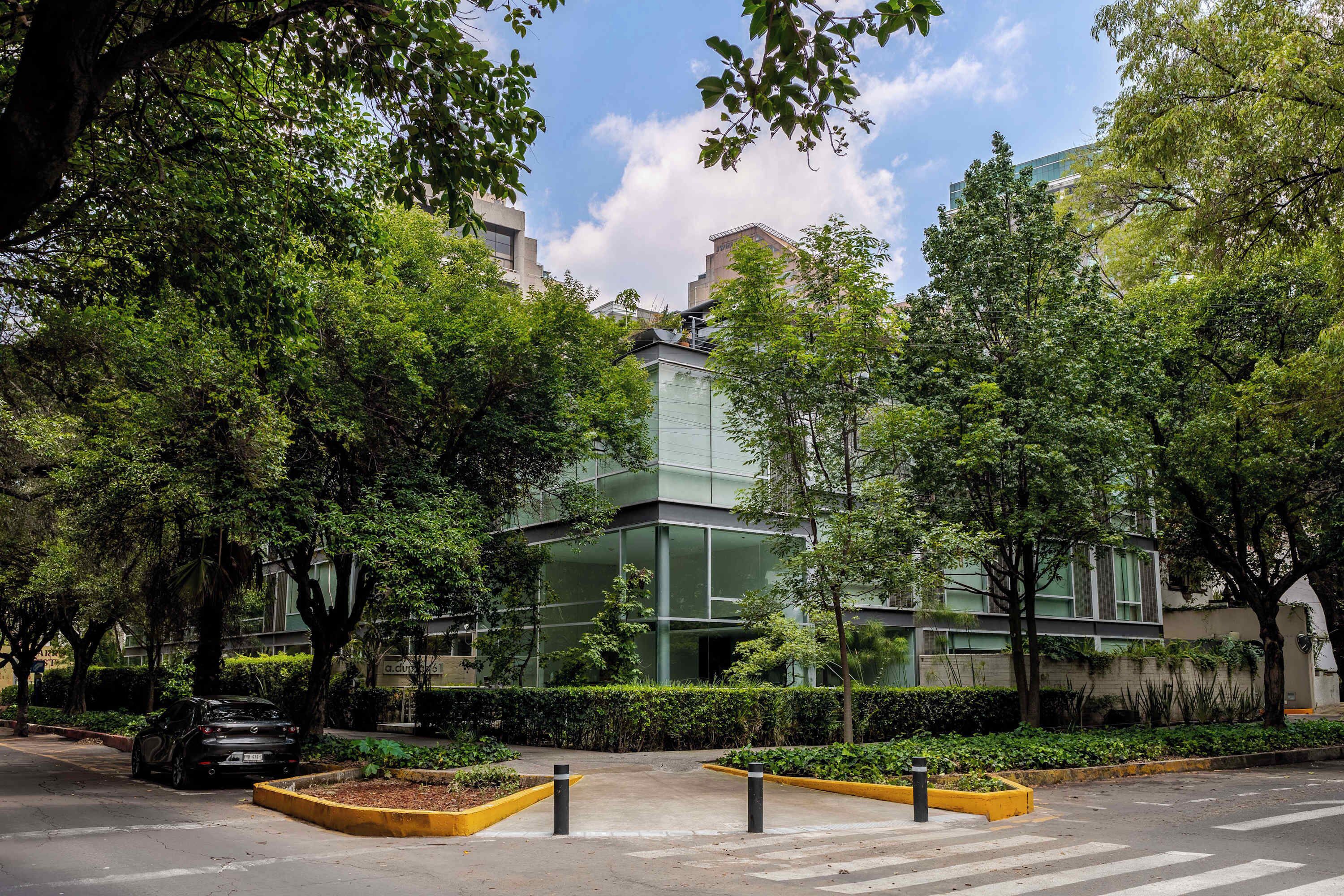 Mặt tiền nơi lưu trú