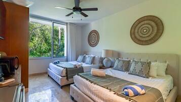 1 chambre, fer et planche Ă repasser, Wi-Fi, draps fournis