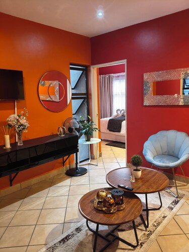 Enchanting 2-bedroom apartment in Nelspruit