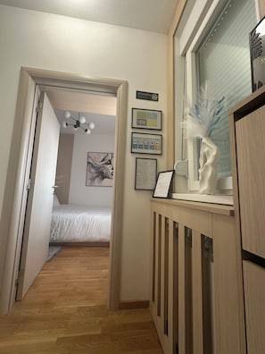 1 dormitorio, tabla de planchar con plancha, wifi gratis