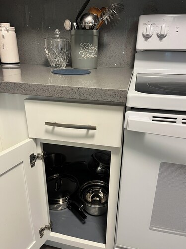 Cozy Tacoma Stay minutes from PLU and I-5 & 512