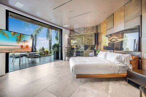 럭셔리 빌라, 침대(여러 개), 수영장 이용, 시내 전망 (Villa Kaleida) | 5 개의 침실, 각각 다른 스타일의 인테리어, 각각 다르게 가구 비치, 책상