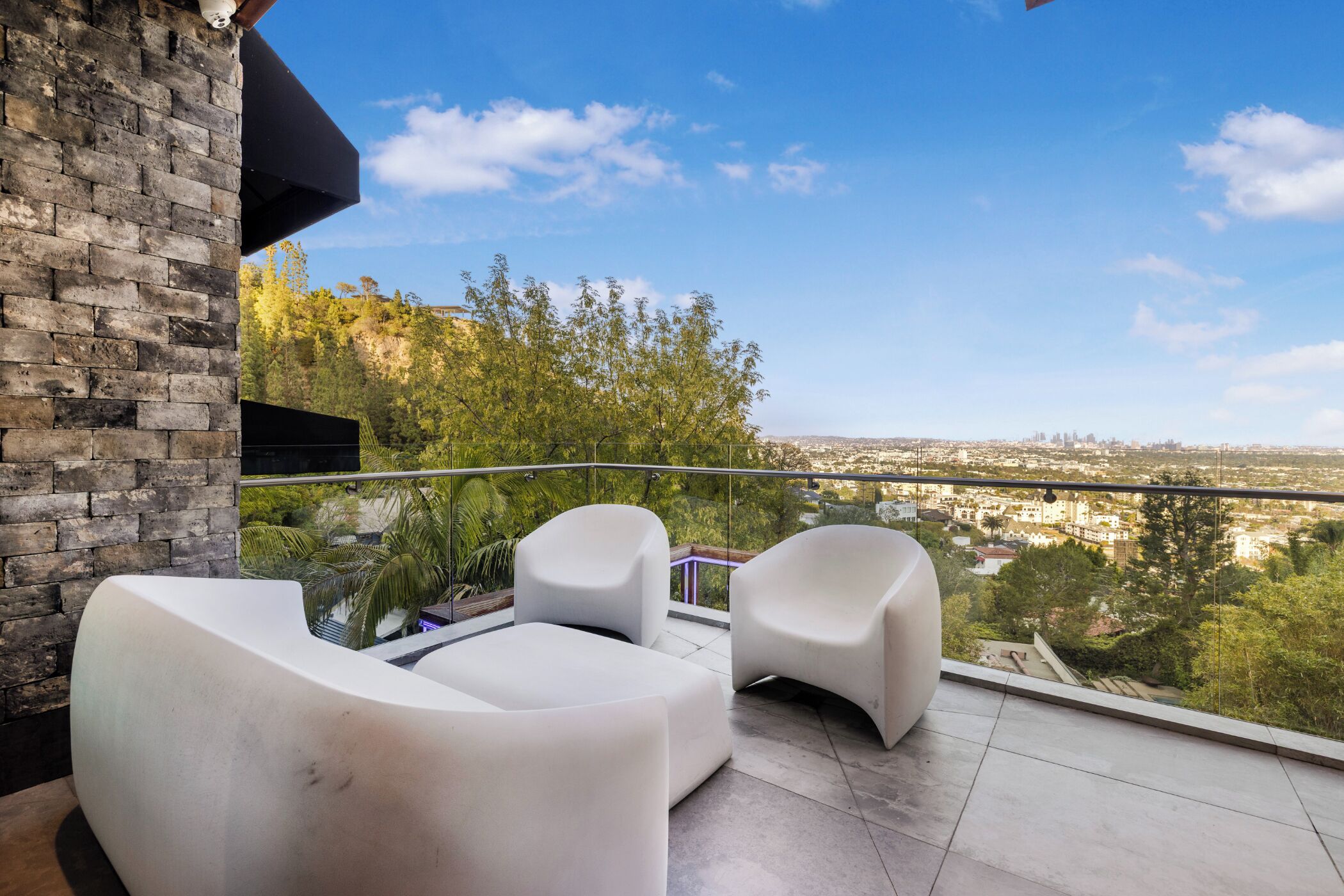 Vila superluxo, várias camas, acesso à piscina, vista para a cidade (Villa Kaleida) | Vista do quarto