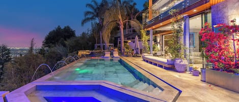 Outdoor pool, pool loungers