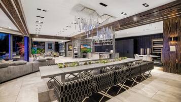 Luxury Villa, Multiple Beds, Pool Access, City View (Villa Kaleida) | Interior