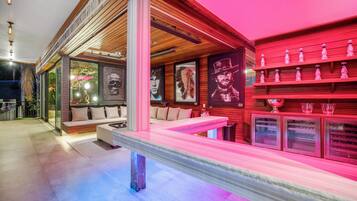 Luxury Villa, Multiple Beds, Pool Access, City View (Villa Kaleida) | Interior