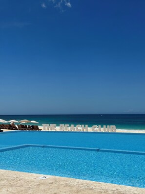 Pool - Apartment in Cana bay Punta Cana Bavaro (Punta Cana)