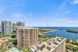 Miscellaneous - The Grove View Suite |Bay & City Views (Miami)