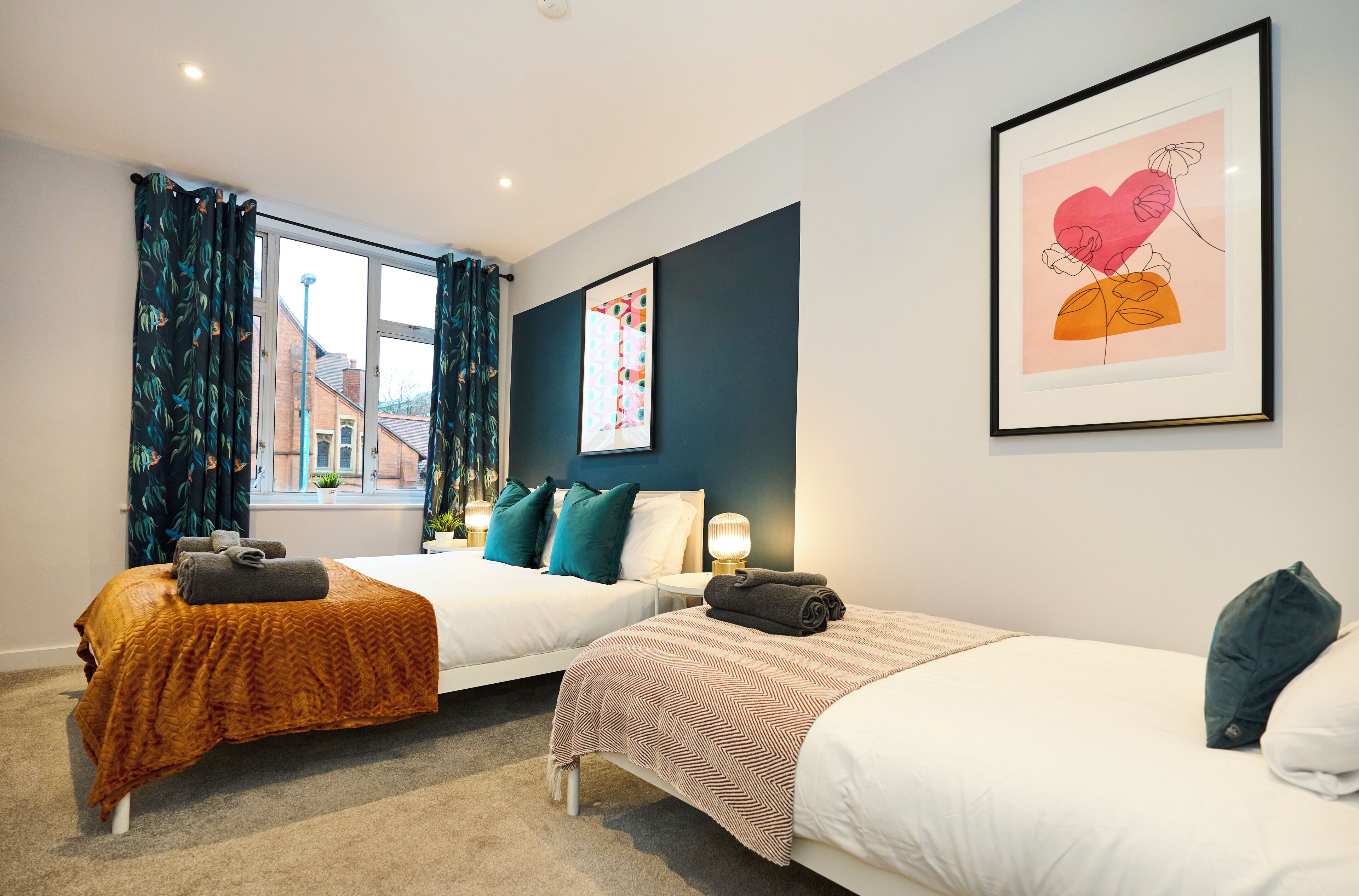 3 dormitorios, tabla de planchar con plancha, wifi y ropa de cama