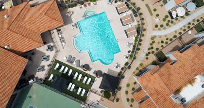 TPC Getaway | Chic 3BR Villa + 2 Resort Pools