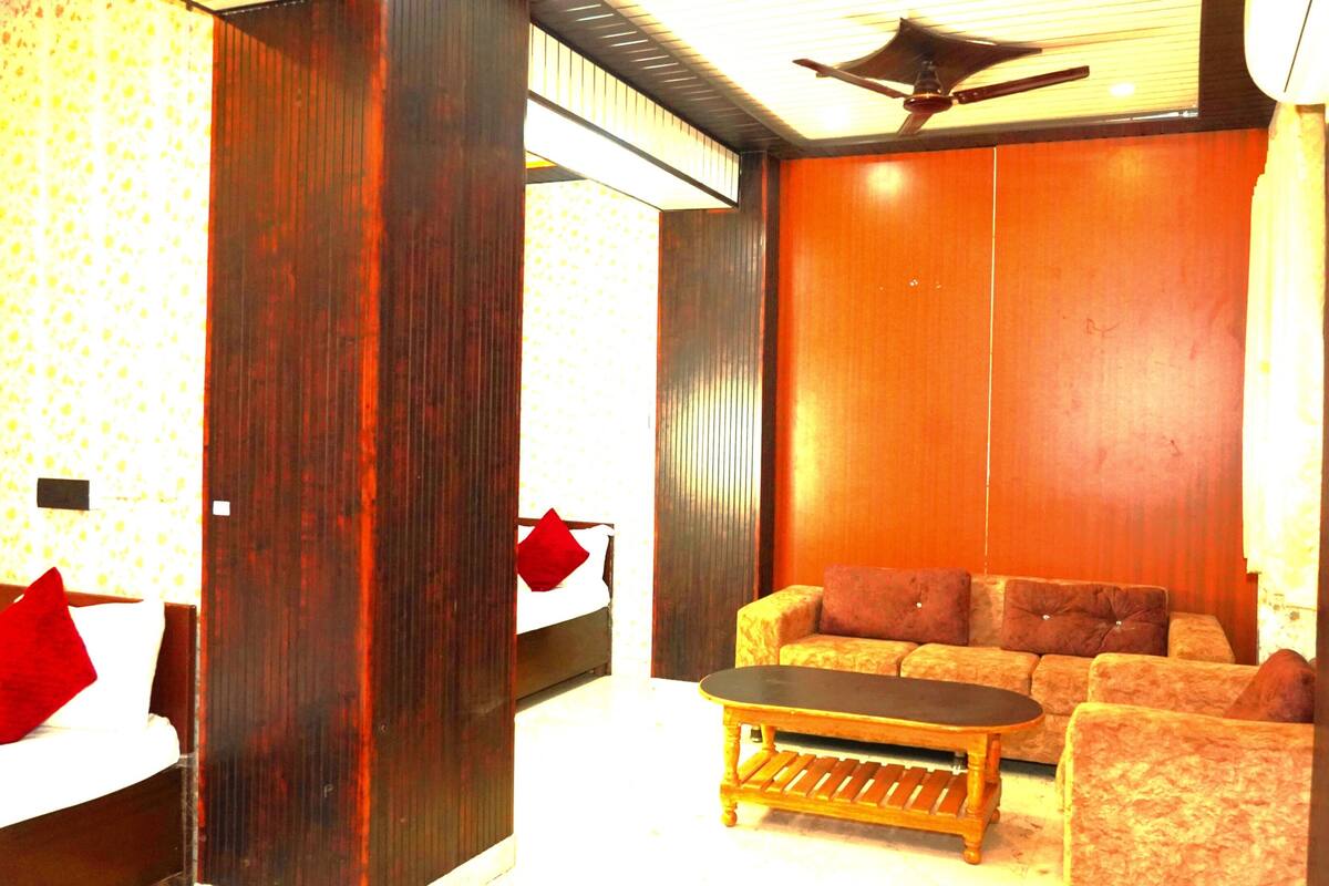 Habitación Premium | Escritorio, espacio para trabajar con laptop y wifi gratis