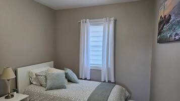 3 sovrum, strykjärn/strykbräda, wi-fi och sängkläder