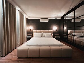 5 Schlafzimmer, Bügeleisen/Bügelbrett, WLAN, Bettwäsche
