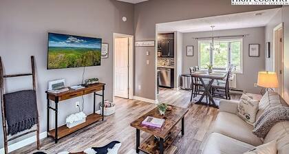 Charming and peaceful 2-bedroom condo in downtown Blowing Rock walkable to town