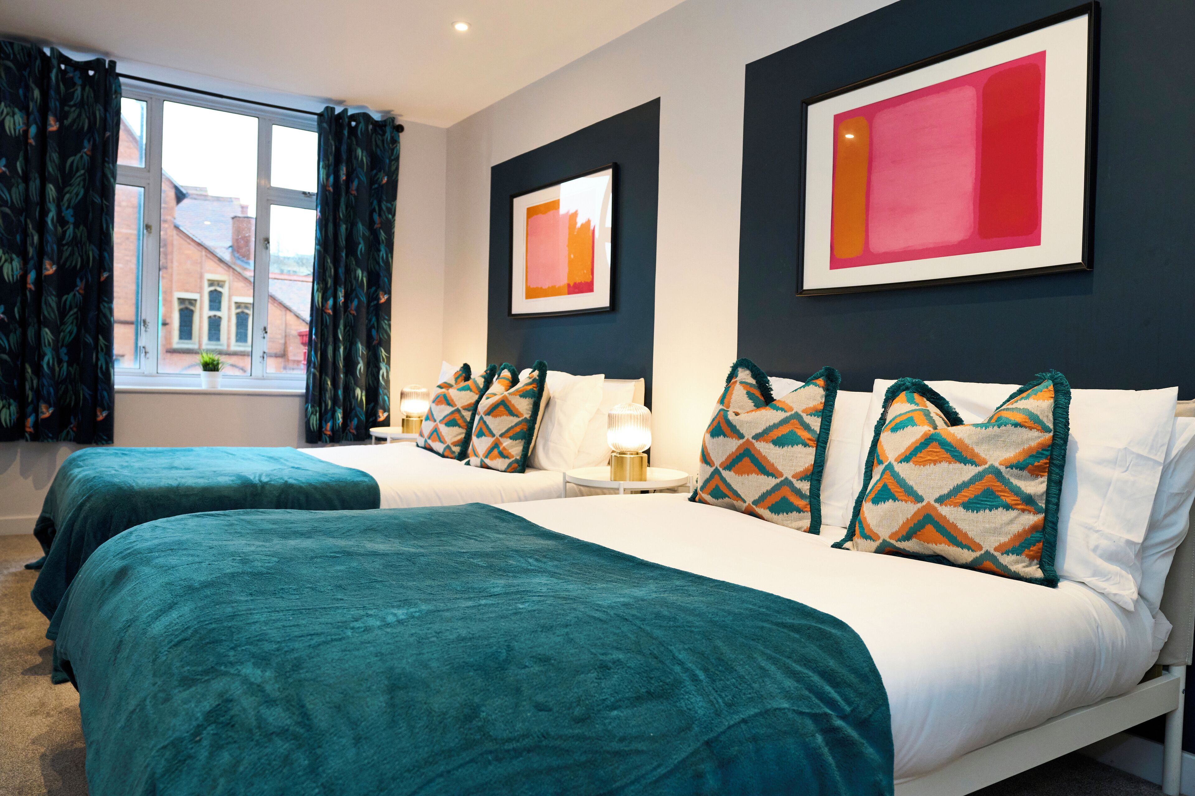 6 habitaciones, wifi y ropa de cama 