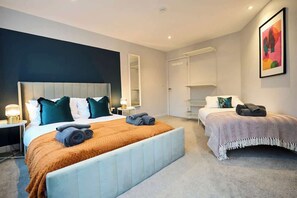 6 Schlafzimmer, Bügeleisen/Bügelbrett, WLAN, Bettwäsche