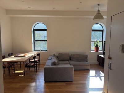 Stylish 2-bedroom condo on the border of Bushwick and Bedford-Stuyvesant