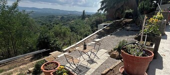 Oasi di relax vicino alle Terme di Saturnia, con vista stupenda e 9 posti letto