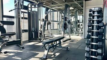 Studio | Fasilitas kebugaran