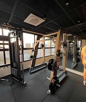 Classic Apartment | Fitness facility