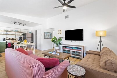 Pet Friendly Crystal River Retreat