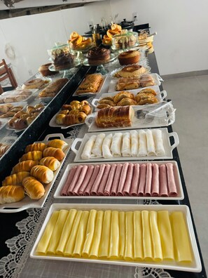 Dagelijks ontbijtbuffet inbegrepen