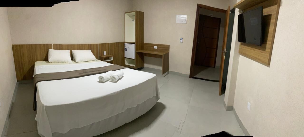 Deluxe Room, 1 Double Bed | Desk, laptop workspace, free WiFi