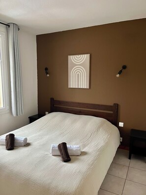 2 chambres, Wi-Fi, draps fournis