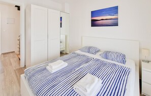 4 bedrooms, free WiFi