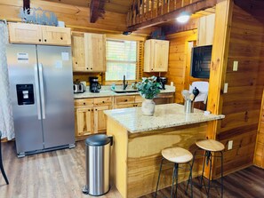 Private kitchen - Hot Tub Cabin Near Gatlinburg, PF, Dollywood! Arcade, hammock, bunk beds! (Pigeon Forge)