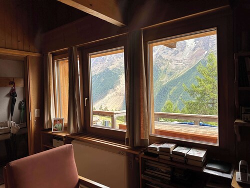 Cozy mountain chalet Lauchernalp - Fischbiel