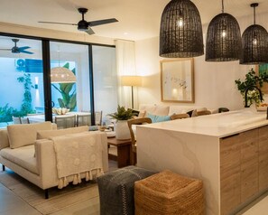 Interior - Carlton Cove (Lower Carlton)