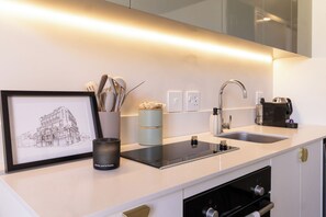 Microondas, horno y parrilla de estufa 