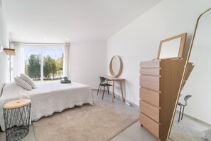 Ferienhaus, 4 Schlafzimmer, Raucher, eigener Pool