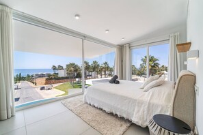 House, 4 Bedrooms, Smoking, Private Pool | 4 bedrooms - Stunning 4-bedroom Villa in Benalmádena With Private Pool (Benalmádena)