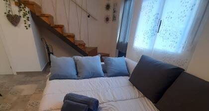 Acogedora casita de pueblo en plena naturaleza. Candeleda-Avila-Sierra de Gredos