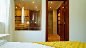 Shower, jetted tub, hair dryer, bidet