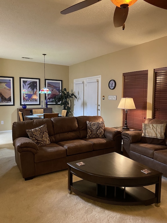 Charming 4-bed/3 Bath House In Rockwall. Every Stay Is 5-stars. Big Bedrooms. - Rockwall