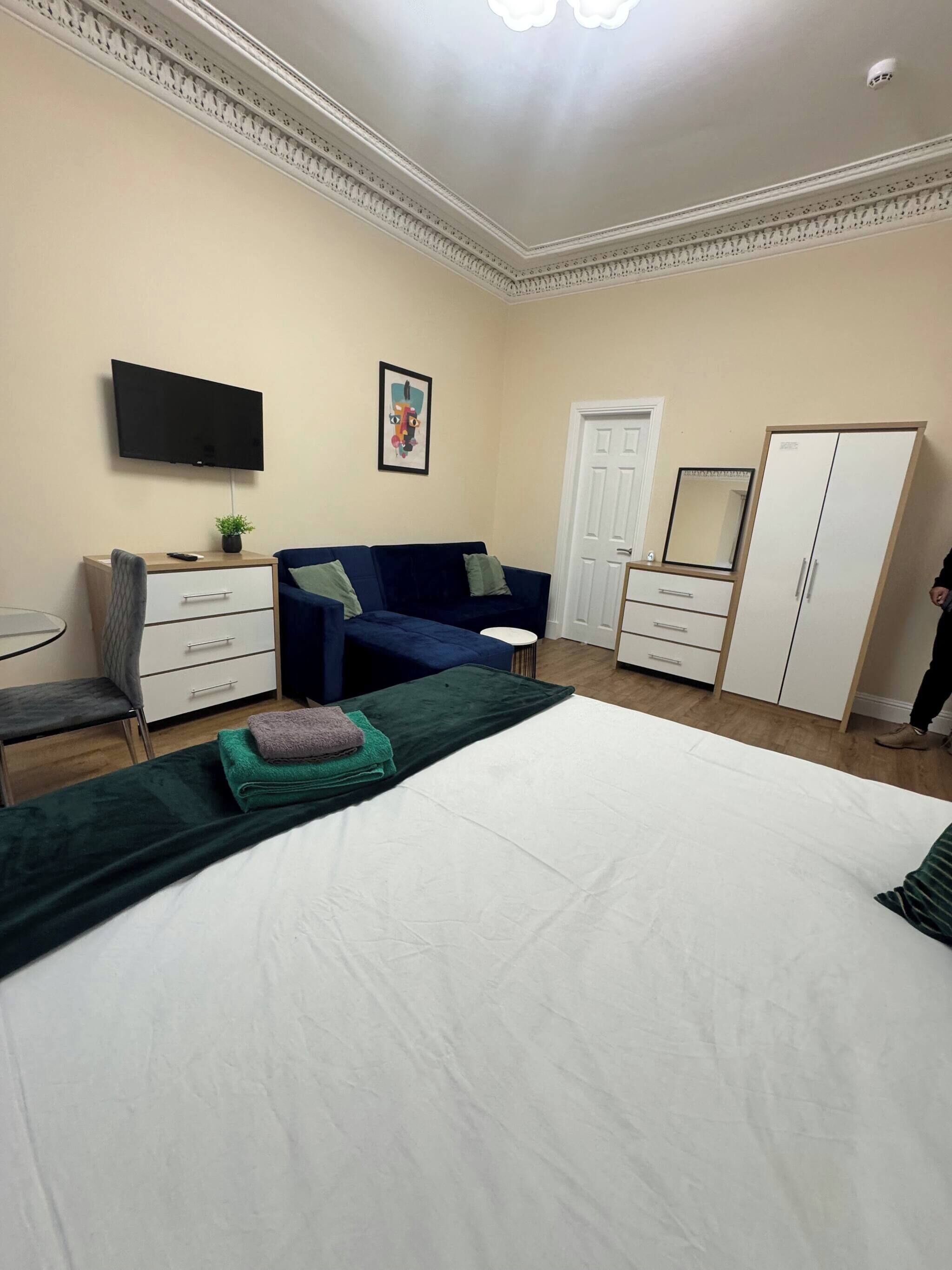 Apartment, 1 Bedroom, City View | 1 bedroom, soundproofing