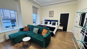 Appartement, 1 chambre, vue ville | Coin séjour