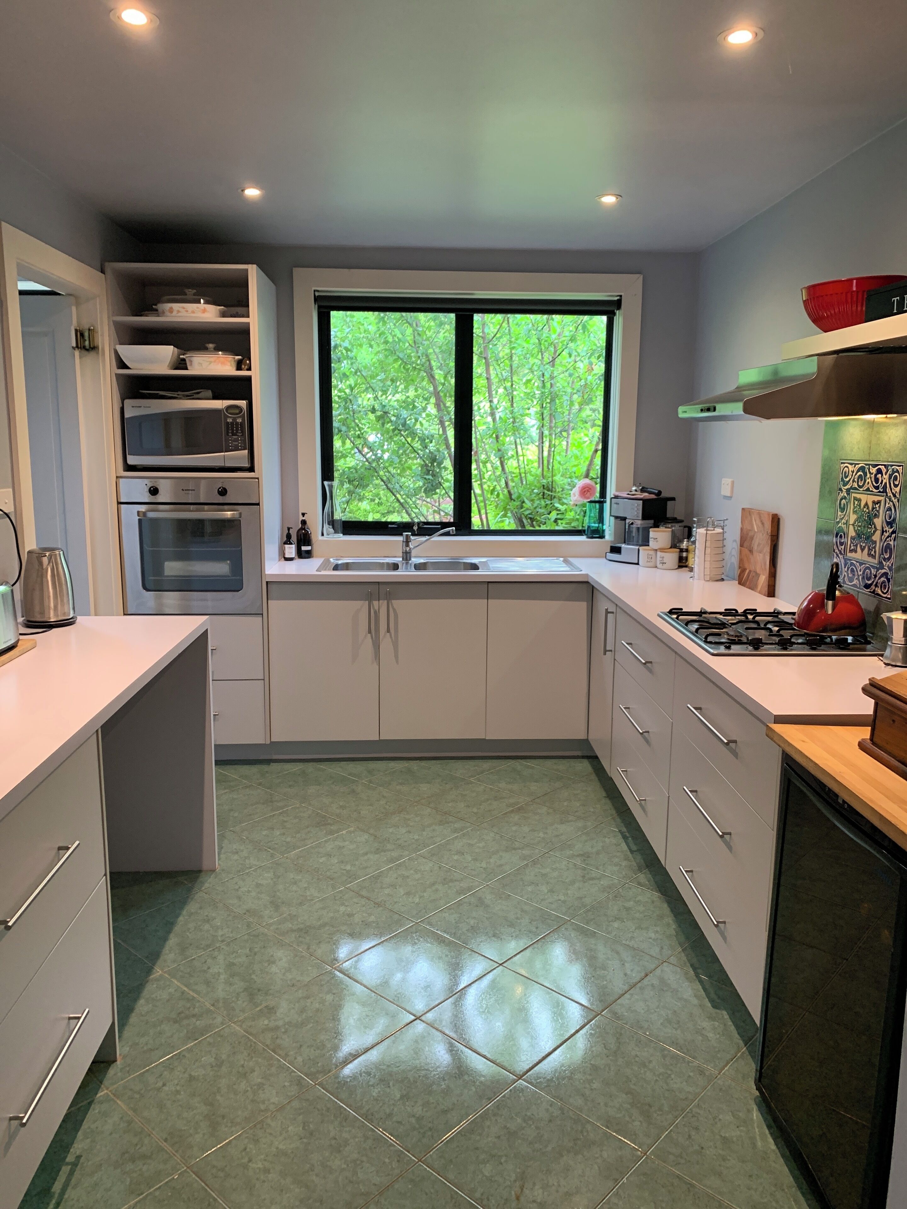 微波炉、烤箱、炉灶