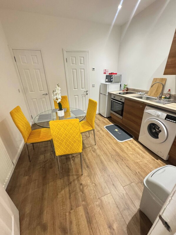 Apartment, 1 Bedroom, City View | Private kitchen - Room-apartment 4- 216 High Street (Arbroath)