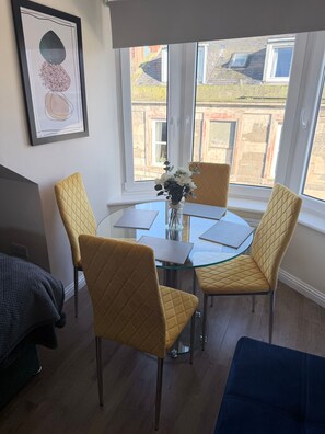 Dining room - Apartment 6- 216 High Street (Arbroath)