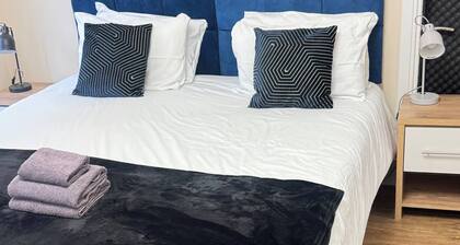 Apartment 6- 216 High Street